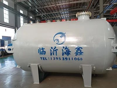 Tanque horizontal de almacenamiento con revestimiento de vidrio